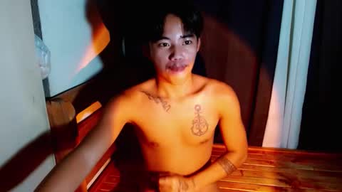 Snapshot of dave_boyyy chatting on October 2025 08:39:01 PM dave_boyyy online show from October 2025 08:39:01 PM