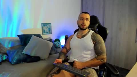 DAVE MAX online show from November 2025 02:56:02 AM