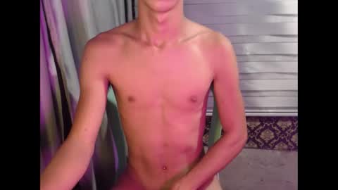 Snapshot of dave_twinkxx chatting on December 2025 05:51:02 PM Eloy online show from December 2025 05:51:02 PM