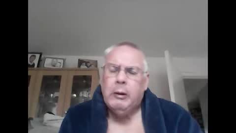 Snapshot of daveandp chatting on December 2024 11:41:02 AM Dave online show from December 2024 11:41:02 AM