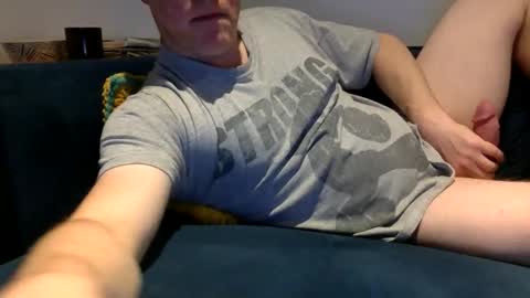 Snapshot of daveb709709709 chatting on December 2025 03:01:01 AM daveb709709709 online show from December 2025 03:01:01 AM