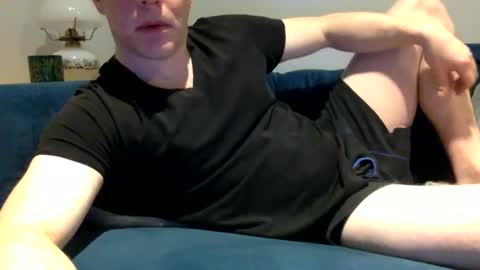 Snapshot of daveb709709709 chatting on March 2026 01:43:02 AM daveb709709709 online show from March 2026 01:43:02 AM