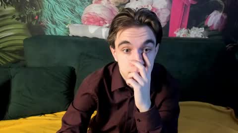 Snapshot of davebevy chatting on April 2026 05:24:01 AM Dave online show from April 2026 05:24:01 AM