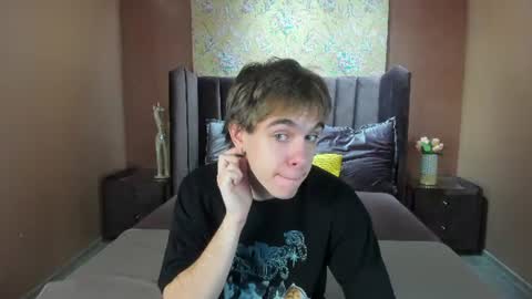 Snapshot of davebevy chatting on June 2026 07:45:01 PM Dave online show from June 2026 07:45:01 PM