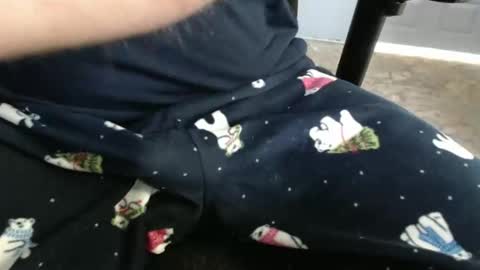 Snapshot of davecubed3 chatting on November 2025 09:41:02 PM davecubed3 online show from November 2025 09:41:02 PM