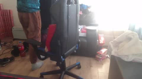 dave online show from March 2025 04:44:02 PM