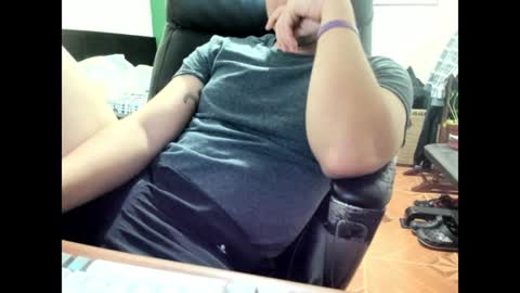 Snapshot of david_2789 chatting on December 2024 12:13:01 AM David online show from December 2024 12:13:01 AM