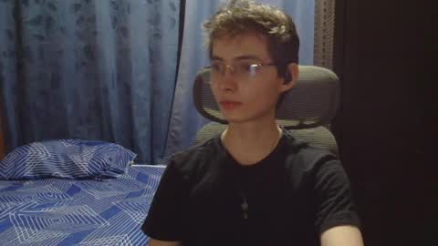 Snapshot of david_colombian chatting on May 2026 02:19:02 AM ProgrammerBoy online show from May 2026 02:19:02 AM