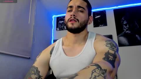 Snapshot of david_franco1 chatting on March 2025 05:29:01 PM Twitter davidsanctum online show from March 2025 05:29:01 PM