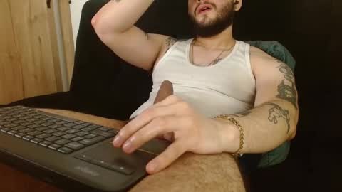 Snapshot of david_franco1 chatting on December 2025 10:59:02 PM Twitter davidsanctum online show from December 2025 10:59:02 PM