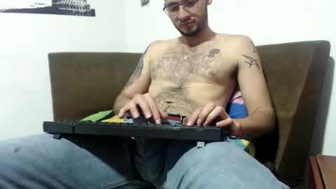 Snapshot of david_hot12 chatting on January 2025 03:55:02 AM david online show from January 2025 03:55:02 AM