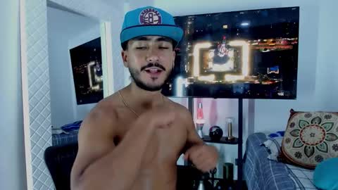 Hey im David that loves to explore and speak their fantasies. Very open talktative and nice. Feel free to chat with me online show from March 2026 02:17:01 AM