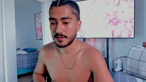 Hey im David that loves to explore and speak their fantasies. Very open talktative and nice. Feel free to chat with me online show from May 2026 11:14:01 AM