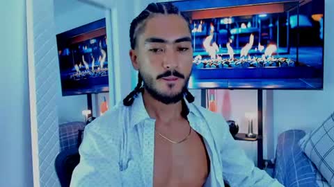 Hey im David that loves to explore and speak their fantasies. Very open talktative and nice. Feel free to chat with me online show from June 2026 12:17:02 AM