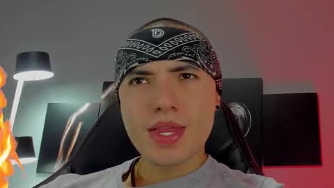 David Jons online show from February 2025 01:02:01 AM