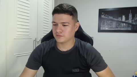 Snapshot of david_smit_ chatting on January 2025 08:46:02 PM david smit online show from January 2025 08:46:02 PM