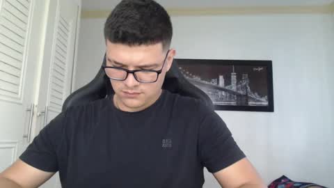 Snapshot of david_smit_ chatting on February 2025 05:37:01 PM david smit online show from February 2025 05:37:01 PM