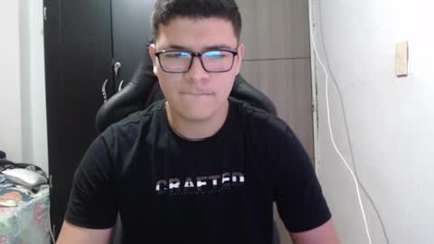 Snapshot of david_smit_ chatting on March 2025 02:34:01 PM david smit online show from March 2025 02:34:01 PM