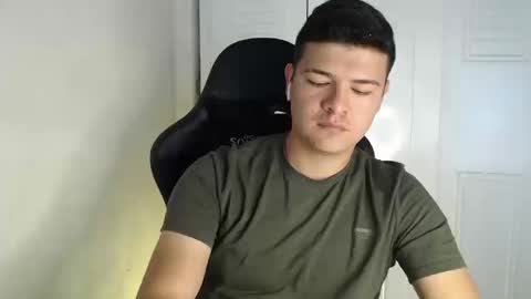 Snapshot of david_smit_ chatting on September 2025 03:23:01 PM david smit online show from September 2025 03:23:01 PM