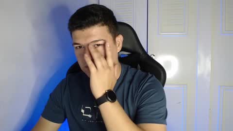 Snapshot of david_smit_ chatting on September 2025 05:29:01 AM david smit online show from September 2025 05:29:01 AM