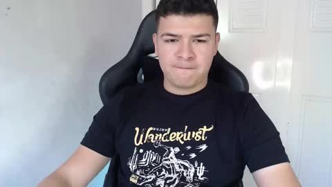 Snapshot of david_smit_ chatting on September 2025 05:28:01 PM david smit online show from September 2025 05:28:01 PM