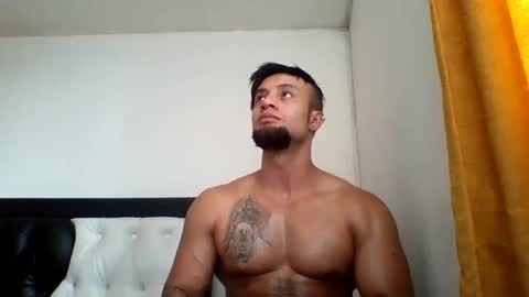 davidcr89 online show from September 2025 07:02:02 PM