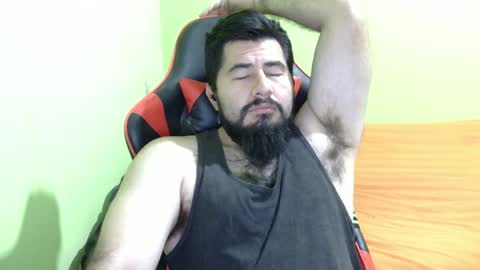 Snapshot of daviddelz chatting on December 2024 05:18:02 AM David online show from December 2024 05:18:02 AM