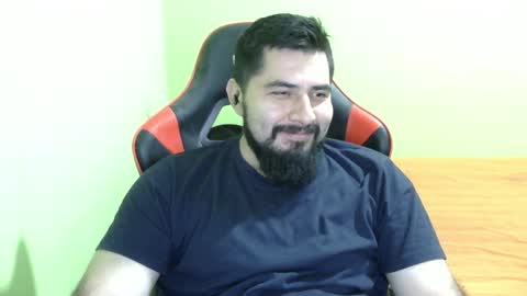 Snapshot of daviddelz chatting on December 2024 05:36:01 AM David online show from December 2024 05:36:01 AM