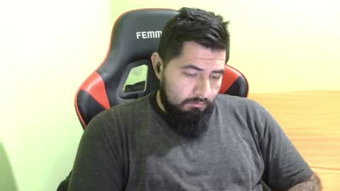 Snapshot of daviddelz chatting on December 2024 05:20:01 AM David online show from December 2024 05:20:01 AM