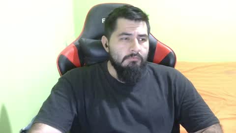 Snapshot of daviddelz chatting on February 2025 04:14:02 AM David online show from February 2025 04:14:02 AM