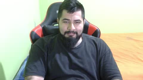 Snapshot of daviddelz chatting on February 2025 04:47:01 AM David online show from February 2025 04:47:01 AM