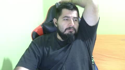 Snapshot of daviddelz chatting on March 2025 06:28:02 AM David online show from March 2025 06:28:02 AM