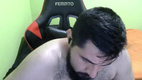 Snapshot of daviddelz chatting on December 2025 07:04:01 AM David online show from December 2025 07:04:01 AM