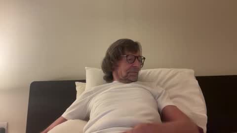 Snapshot of davidfoxy20 chatting on October 2025 11:05:01 PM davidfoxy20 online show from October 2025 11:05:01 PM