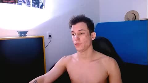 davidsalazar33 online show from March 2026 06:25:01 PM