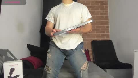 davidx_x21 online show from May 2026 08:30:01 AM
