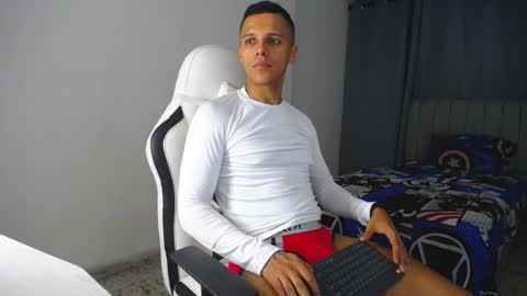 David Angel online show from January 2025 04:44:02 AM