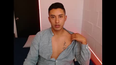 Snapshot of davixx258 chatting on February 2025 07:31:02 PM DS online show from February 2025 07:31:02 PM