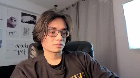 davoxer online show from January 2026 03:43:01 AM