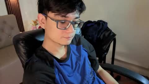davoxer online show from April 2026 04:24:02 AM
