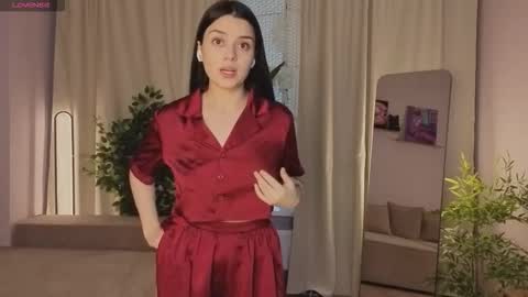 day_one_darling online show from October 2025 04:57:02 AM