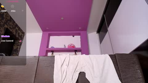 Snapshot of dayanna_sweet chatting on February 2025 04:54:01 AM Dayanna Sweet online show from February 2025 04:54:01 AM