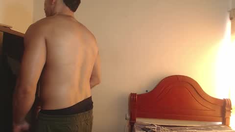 Dylon online show from February 2026 07:07:01 PM