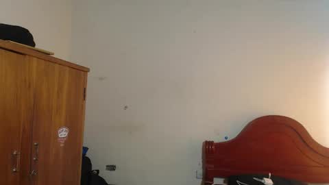 Dylon online show from February 2026 06:15:01 PM