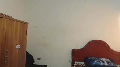 Dylon online show from February 2026 02:51:02 PM