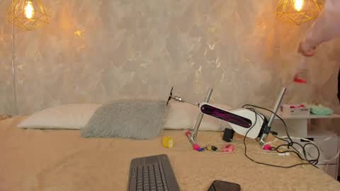 DAYRA ANGELS online show from April 2026 05:30:01 PM