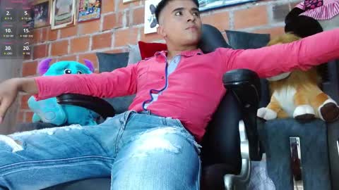 dayro_dduran online show from March 2026 07:38:01 PM