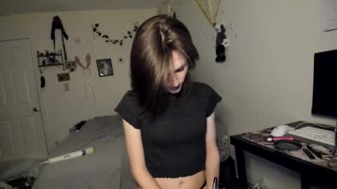 Snapshot of days_y chatting on September 2025 10:37:01 AM days_y online show from September 2025 10:37:01 AM