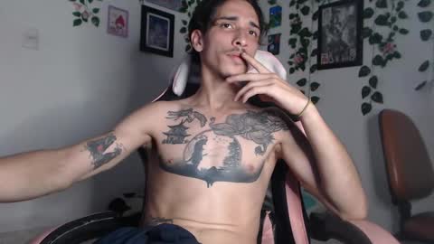 dazzayy online show from December 2024 12:30:01 AM