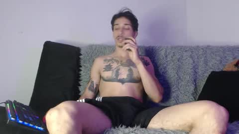 dazzayy online show from October 2025 01:25:01 AM